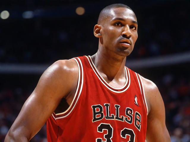 “九游app_ 传奇回忆：乔丹场场经典瞬间”，乔丹传奇中文版