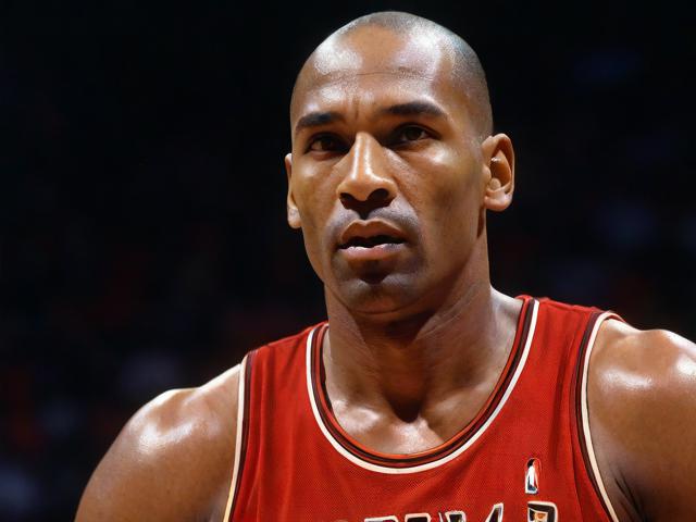 “九游app_ 传奇故事：迈克尔·乔丹的篮球奇迹”，迈克尔乔丹篮球个人资料简介