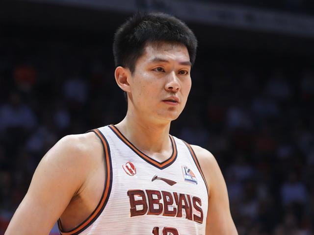 jiuyou.com_ MVP王强：凭借关键三分主宰比赛！，王强比赛视频