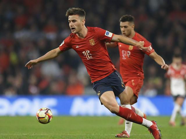 九游体育官网_ 德甲创新战术，关键扑救与精彩进球交织，比赛精彩纷呈