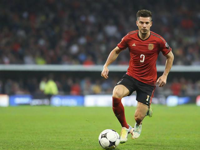 九游官网_《FIFA》电竞世界杯与《实况足球》世界赛的足球电竞对比