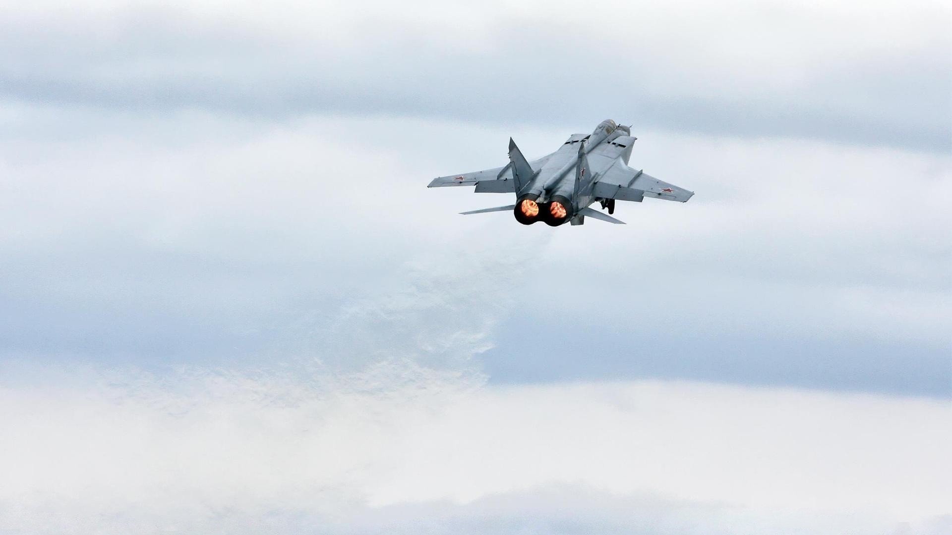 校园体育文化促进学生综合素质,校园体育文化的功能有哪些 增强体育和健康意识